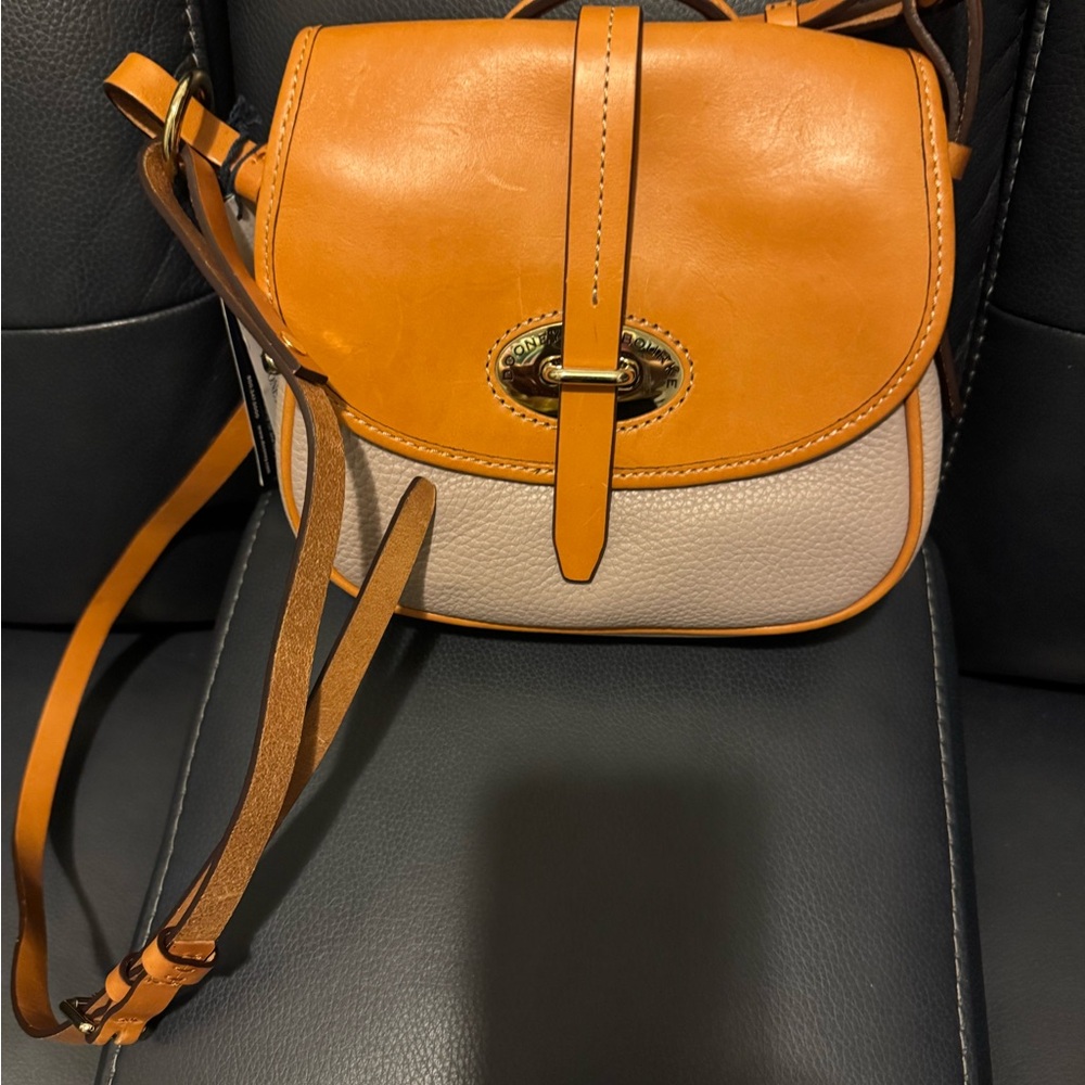 Dooney &Bourke Cristina